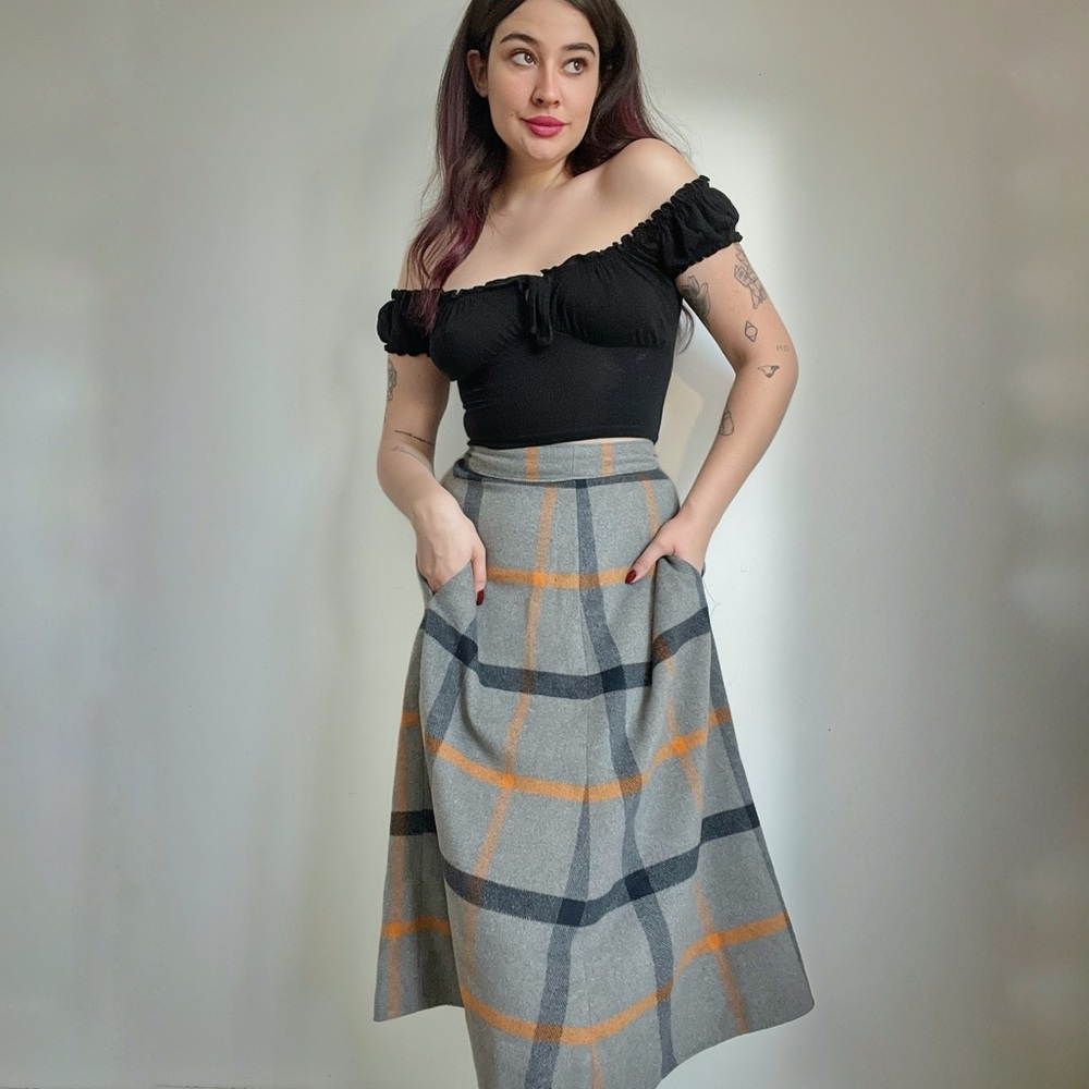 Vintage Wool Pencil Skirt